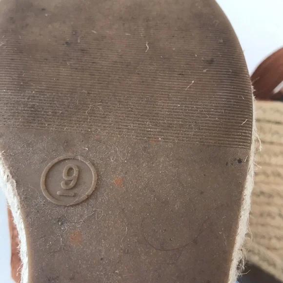 EUC Universal Thread Faux Suede Espadrilles Wedge Cognac Sandals Size 9 - Picture 10 of 12